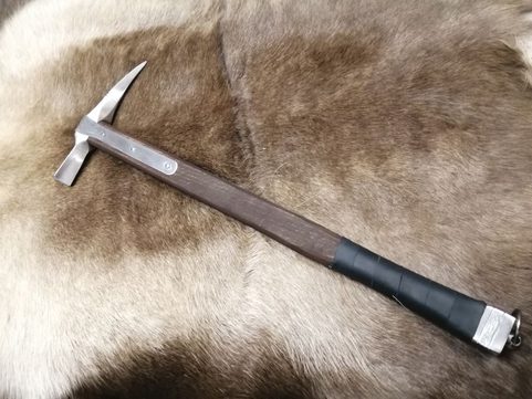 DAGR, MEDIEVAL WAR HAMMER