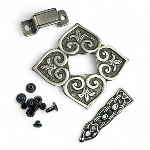 VIKING FITTINGS FOR LEATHER SATCHEL, BORRE STYLE, ANTIQUE SILVER