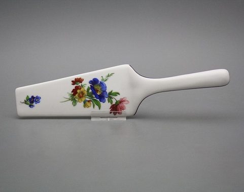 PORCELAIN CAKE OR PIE SERVER - FLOWERS