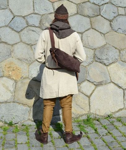 MEDIEVAL CIVILIAN, COSTUME RENTAL