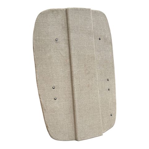 BOUCLIER MÉDIÉVAL – PAVOIS 60 × 45 CM