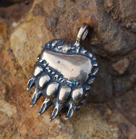 BEAR PAW PENDANT, BRONZE