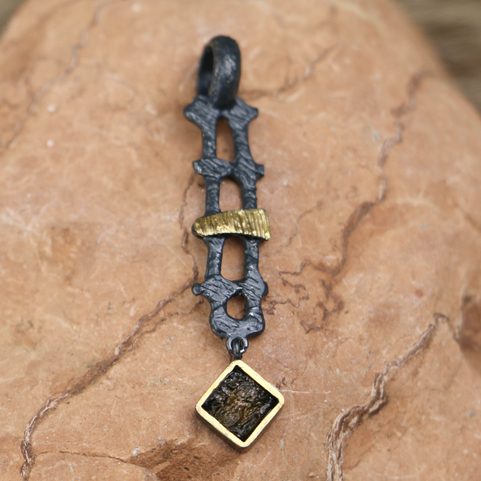 ILZA - PENDENTIF - MOLDAVITE, ARGENT