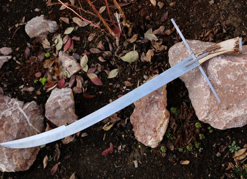 POLNISCH-UNGARISCHES SHAVLE MIT GEWEIH