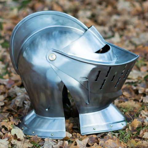 ARMET, MITTELALTERLICHE HELM