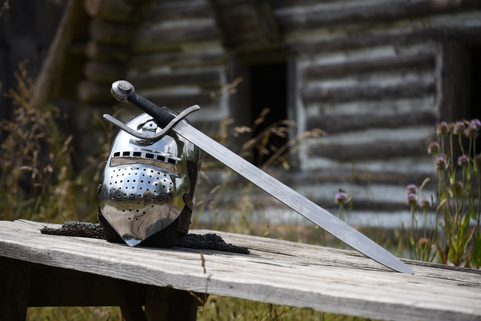 HBM, MEDIEVAL FALCHION