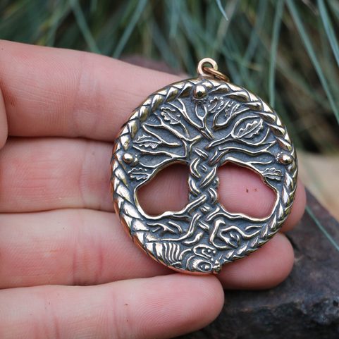 CELTIC OAK SACRED TREE OF LIFE PENDANT BRONZE