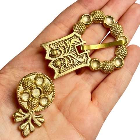 ENSEMBLE DE CEINTURES MÉDIÉVALES, 24 MM, ANGLETERRE, XVE SIÈCLE