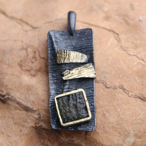 CENTAUR SILVER PENDANT WITH MOLDAVITE, GOLD PLATED