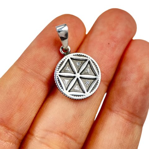 PERUNIKA, SILVER PENDANT