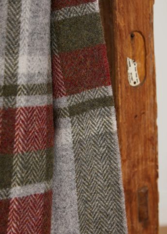 IRISH SCARF, FOXFORD RUST AND GREEN TARTAN