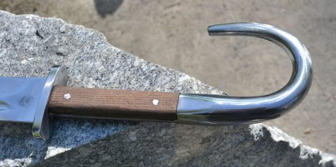 FALCHION, MACIEJOWSKI BIBLE, 13TH CENTURY