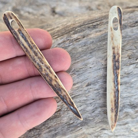 NEEDLE FOR NAALBINDING, ANTLER