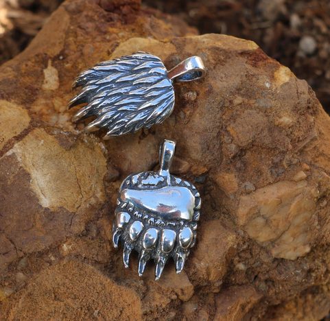 BEAR PAW PENDANT, SILVER