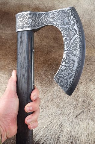 CONNOR LUXURY ETCHED AXE