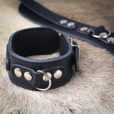 LEATHER FOOT HANDCUFFS, NARROW - PAIR