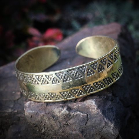 BOMBUR BRASS BRACELET
