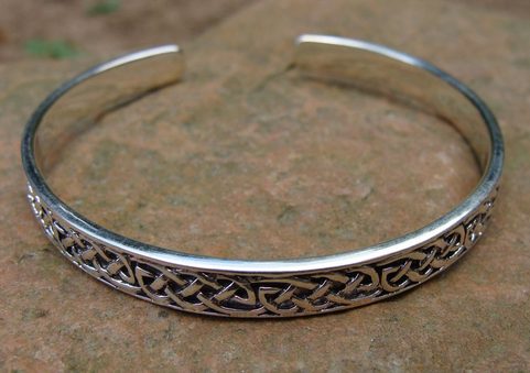 KNOTTED SILVER BANGLE, CELTIC DESIGN, AG 925, 23 G