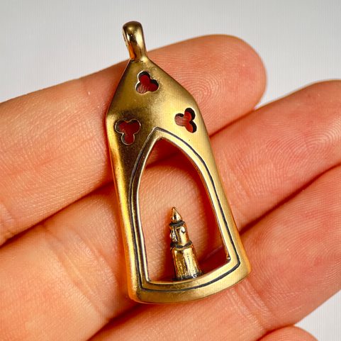 LANTERNE MÉDIÉVALE - LUMIÈRE POUR L'ÂME, PENDENTIF EN BRONZE