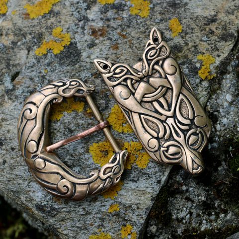 FENRIR BORRE STYLE - BELT BUCKLE AND STRAP END, BRONZE