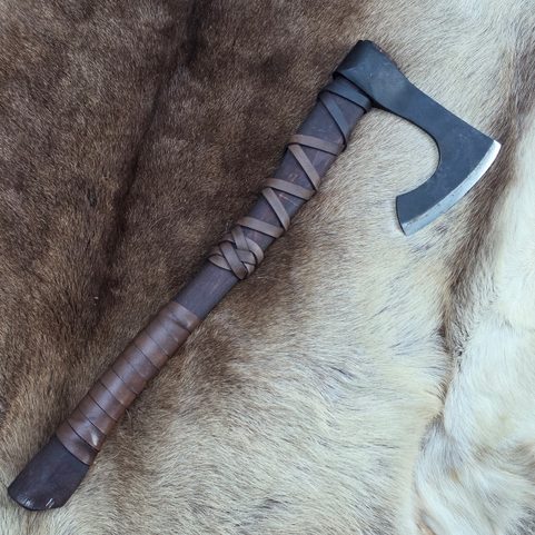 RAGNAR LOTHBROK'S AXE
