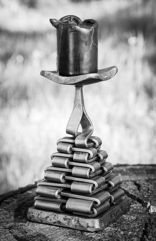 PYRAMIDE, FORGED CANDLESTICK