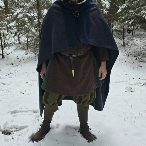 WOOLEN COAT - VIKINGS