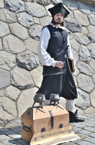 ALCHIMISTE EDWARD KELLEY, COSTUME - LOCATION DE COSTUMES