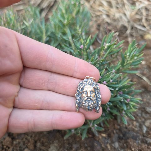 DIEU GREC ZEUS, PENDENTIF EN BRONZE