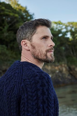 MEN'S WOOL SWEATER, DONEGAL TWEED ARAN
