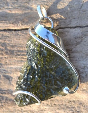 ARPINA, CZECH MOLDAVITE STERLING SILVER PENDANT