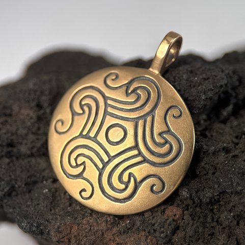 BRONZE AGE SUN, BRONZE PENDANT
