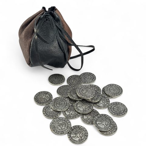 25 PANIERS CHARLES IV. ET UN SAC EN CUIR