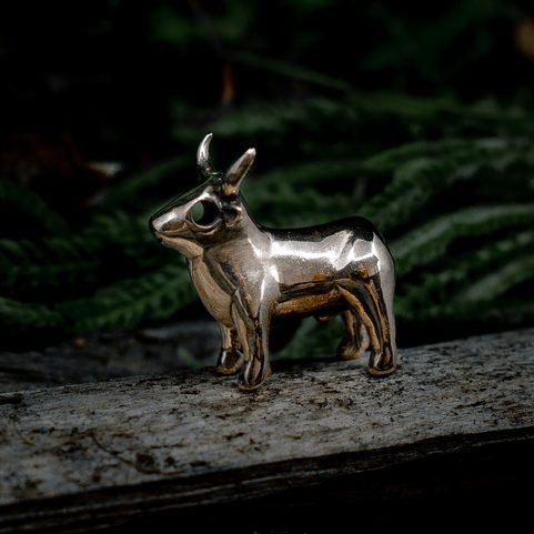 CELTIC BULL FROM BULL ROCK CAVE, MORAVIA, FIGURE BRONZE