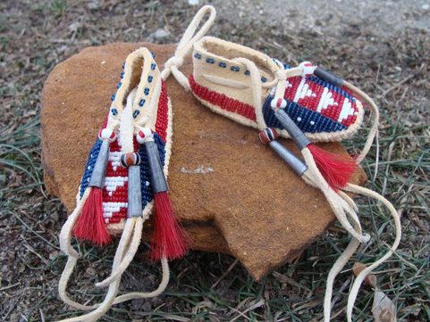 BEADED INDIAN MOCCASINS - TALISMAN FOR LUCKY JOURNEYS