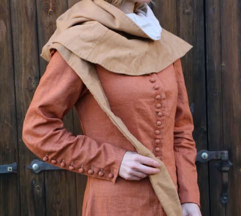 HOOD, 2ND HALF OF THE 14TH CENTURY - PLAIN WOMAN