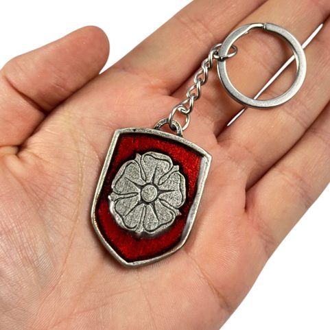 ROSE OF ROSENBERG, MEDIEVAL COAT OF ARMS IN SHIELD, ZINC, ENAMEL, KEY RING