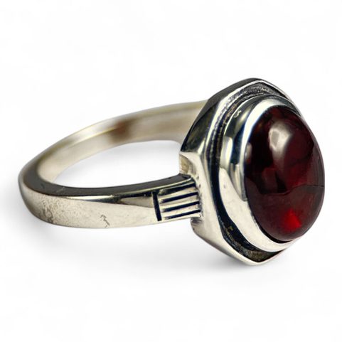 MEDIEVAL SILVER RING WITH GARNET, AG 925/1000