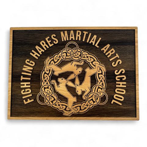 FIGHTING HARES WALL DECORATION 32 X 45 CM