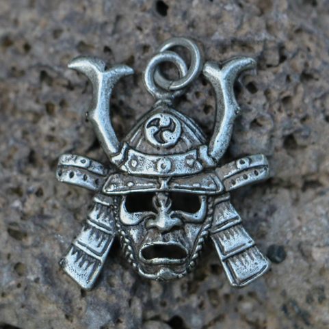 SAMURAI PENDANT, ZINC, ANTIQUE SILVER
