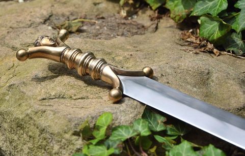 FIONN, FORGED CELTIC CHIEFTAIN SWORD