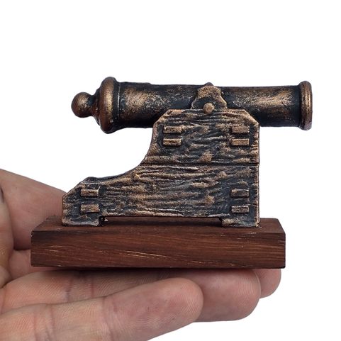 MEDIEVAL CANNON, MINIATURE