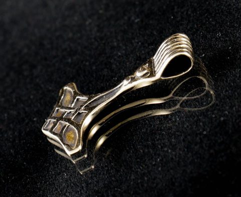 BIRGIR, MARTEAU DE THOR, AMULETTE DE BRONZE