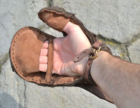 LEATHER GAUNTLET FOR SWORD FIGHTERS, RIGHT HAND
