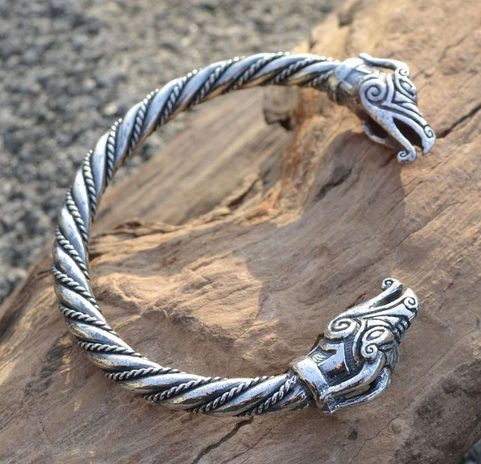 DRAIG - CELTIC DRAGON, STERLING SILVER BRACELET, 39 G.