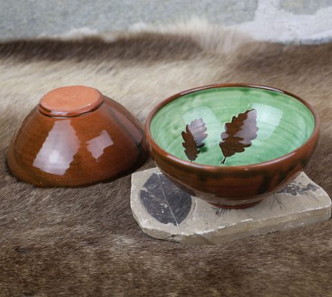 OAK LEAF BOWL