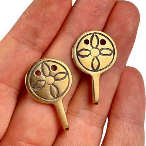 PUTTEE HOOKS, ENGLAND 10TH CENTURY BRONZE