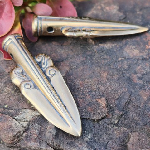SCYTHIAN ARROW, PENDANT, BRONZE