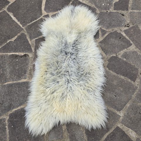 SHEEPSKIN, SWEDISH MELERADE SHEEP