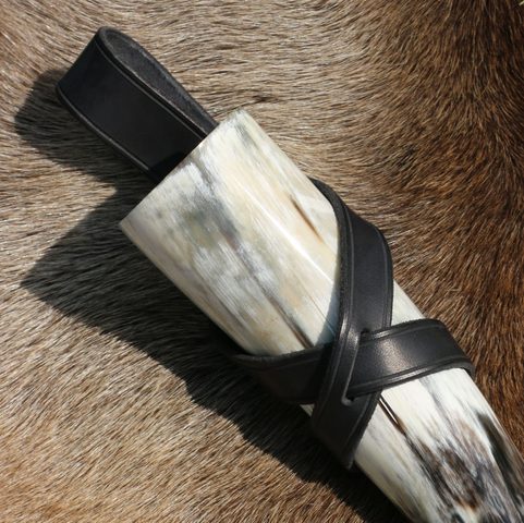 SUPPORT EN CUIR POUR CORNE À BOIRE, UNIVERSEL - NOIR